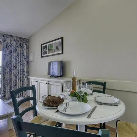 Les Rivages De Coudouliere-9 By Interhome * 식스포즈레스플라지스