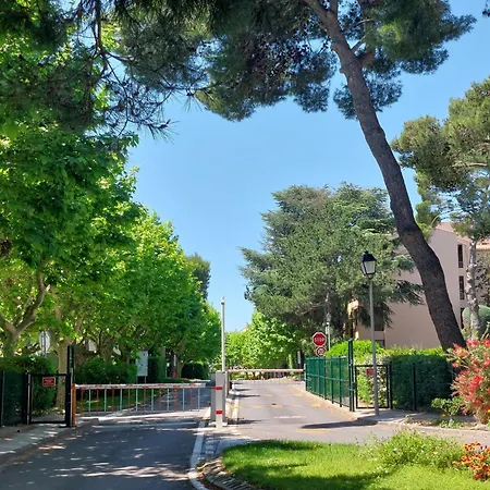 Les Rivages De Coudouliere-9 By Interhome